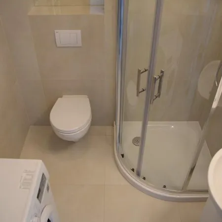Apartament Przy Parku Zdrojowym 슈비노우이스쳬
