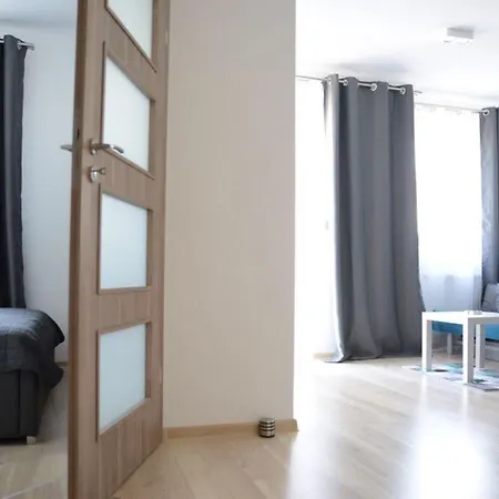 Apartament Przy Parku Zdrojowym 아파트 *