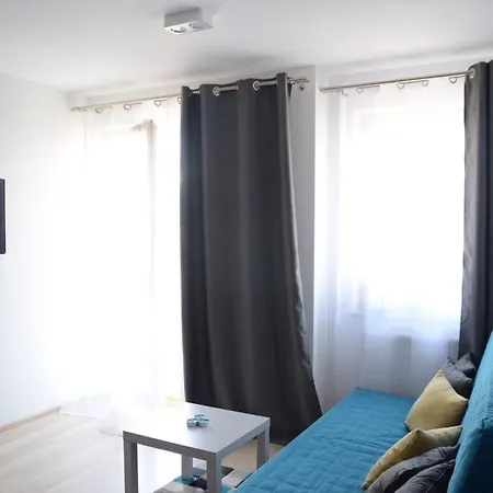 아파트 Apartament Przy Parku Zdrojowym *